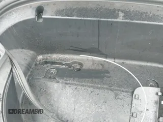 ✅ 2020 Tesla Model 3 Standard Range Plus • VIN: 5YJ3E1EA7LF599054 • Lot: 42359723. Wystawiony na IAAI z przebiegiem 104 088 mil. Bezpłatny archiwum sprzedaży aukcyjnych z USA i szczegółowy raport historii pojazdu na DreamBid. Zdjęcie 19.