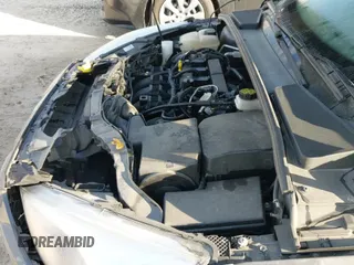 ✅ 2017 Ford Focus SE • VIN: 1FADP3F28HL302644 • Lot: 43709914. Wystawiony na IAAI z przebiegiem 76 483 mil. Bezpłatny archiwum sprzedaży aukcyjnych z USA i szczegółowy raport historii pojazdu na DreamBid. Zdjęcie 12.