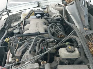 2000 Chevrolet Malibu z VIN 1G1ND52J1Y6179454, wystawiony jako IAAI lot #43152838 z przebiegiem 213 880 mil mil oraz . Historia ofert i sprzedaży dostępna na DreamBid. Obrazek 19.