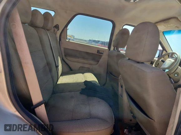 ✅ 2010 Ford Escape XLT • VIN: 1FMCU0D73AKA93378 • Lot: 56699866. Wystawiony na Copart z przebiegiem Nie podano. Bezpłatny archiwum sprzedaży aukcyjnych z USA i szczegółowy raport historii pojazdu na DreamBid. Zdjęcie 11.