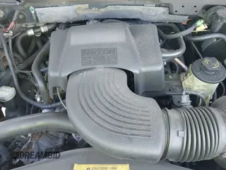 ✅ 2002 Ford Expedition Eddie Bauer • VIN: 1FMRU17L72LA60243 • Lot: 42555835. Wystawiony na IAAI z przebiegiem 222 532 mil. Bezpłatny archiwum sprzedaży aukcyjnych z USA i szczegółowy raport historii pojazdu na DreamBid. Zdjęcie 12.