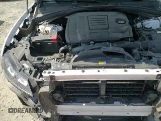 ✅ 2019 Jaguar F-Pace 25t Prestige • VIN: SADCK2FX0KA369403 • Лот: 61041285. Опубликован ранее на Copart с пробегом 86 862 миль. Бесплатный доступ к архиву аукционных продаж из США и подробный отчёт об истории автомобиля на DreamBid. Изображение 15.