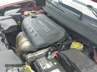 ✅ 2017 Jeep Cherokee Limited • VIN: 1C4PJLDB3HW566011 • Lot: 42140448. Wystawiony na IAAI z przebiegiem 192 178 mil. Bezpłatny archiwum sprzedaży aukcyjnych z USA i szczegółowy raport historii pojazdu na DreamBid. Zdjęcie 19.