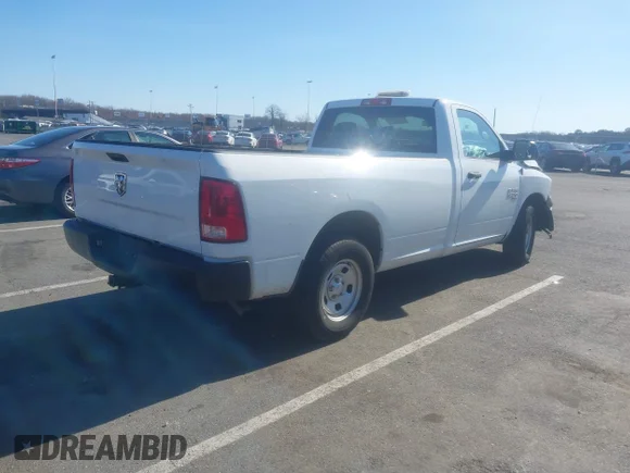 ✅ 2022 Ram 1500 Tradesman • VIN: 3C6JR6DG5NG441976 • Lot: 41690967. Wystawiony na IAAI z przebiegiem 34 003 mil. Bezpłatny archiwum sprzedaży aukcyjnych z USA i szczegółowy raport historii pojazdu na DreamBid. Zdjęcie 4.