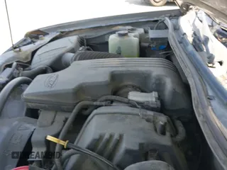 ✅ 2008 GMC Canyon • VIN: 1GTCS339088228502 • Lot: 42043164. Listed on IAAI with 182,285 mi. Free auction sales archive from the USA and detailed vehicle history report at DreamBid. Image 12.