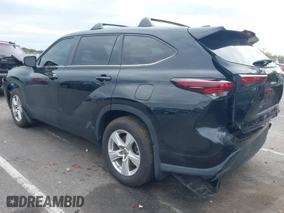 ✅ 2024 Toyota Highlander LE • VIN: 5TDKDRBH3RS536164 • Lot: 43439556. Wystawiony na IAAI z przebiegiem 25 560 mil. Bezpłatny archiwum sprzedaży aukcyjnych z USA i szczegółowy raport historii pojazdu na DreamBid. Zdjęcie 3.