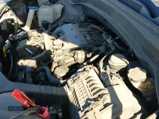 ✅ 2015 Kia Sorento SX • VIN: 5XYKWDA77FG647122 • Lot: 41416613. Listed on IAAI with 157,677 mi. Free auction sales archive from the USA and detailed vehicle history report at DreamBid. Image 24.