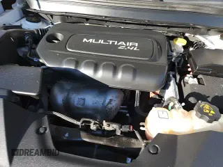 ✅ 2019 Jeep Cherokee Altitude • VIN: 1C4PJMLB2KD139154 • Lot: 87448835. Listed on Copart with 91,488 mi. Free auction sales archive from the USA and detailed vehicle history report at DreamBid. Image 16.