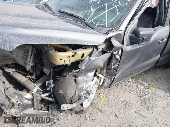 ✅ 2024 Ford F-150 XL • VIN: 1FTMF1L52RKF23521 • Lot: 44236700. Wystawiony na IAAI z przebiegiem Nie podano. Bezpłatny archiwum sprzedaży aukcyjnych z USA i szczegółowy raport historii pojazdu na DreamBid. Zdjęcie 2.
