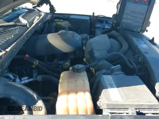 ✅ 2002 GMC Sierra 1500 • VIN: 2GTEC19VX21165790 • Lot: 43495809. Listed on IAAI with 260,310 mi. Free auction sales archive from the USA and detailed vehicle history report at DreamBid. Image 15.