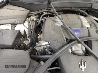 ✅ 2019 Maserati Levante S • VIN: ZN661YUS2KX335884 • Lot: 84761365. Wystawiony na Copart z przebiegiem 60 604 mil. Bezpłatny archiwum sprzedaży aukcyjnych z USA i szczegółowy raport historii pojazdu na DreamBid. Zdjęcie 15.