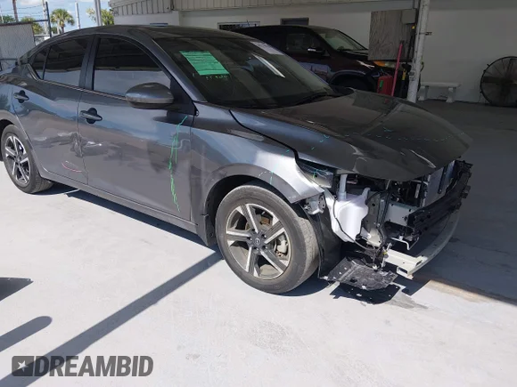 ✅ 2025 Nissan Sentra SV • VIN: 3N1AB8CV1SY323778 • Lot: 45175930. Wystawiony na IAAI z przebiegiem 25 522 mil. Bezpłatny archiwum sprzedaży aukcyjnych z USA i szczegółowy raport historii pojazdu na DreamBid. Zdjęcie 1.