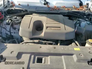 ✅ 2020 Land Rover Defender SE • VIN: SALEP7EU0L2033376 • Lot: 84948565. Wystawiony na Copart z przebiegiem 40 425 mil. Bezpłatny archiwum sprzedaży aukcyjnych z USA i szczegółowy raport historii pojazdu na DreamBid. Zdjęcie 16.