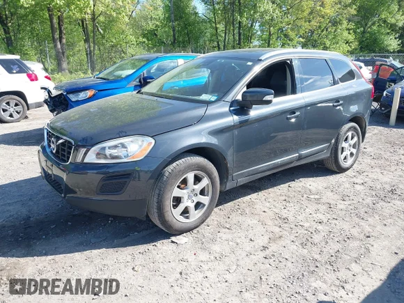 ✅ 2011 Volvo XC60 3.2L • VIN: YV4940DZ9B2219967 • Lot: 42226505. Wystawiony na IAAI z przebiegiem 189 073 mil. Bezpłatny archiwum sprzedaży aukcyjnych z USA i szczegółowy raport historii pojazdu na DreamBid. Zdjęcie 2.