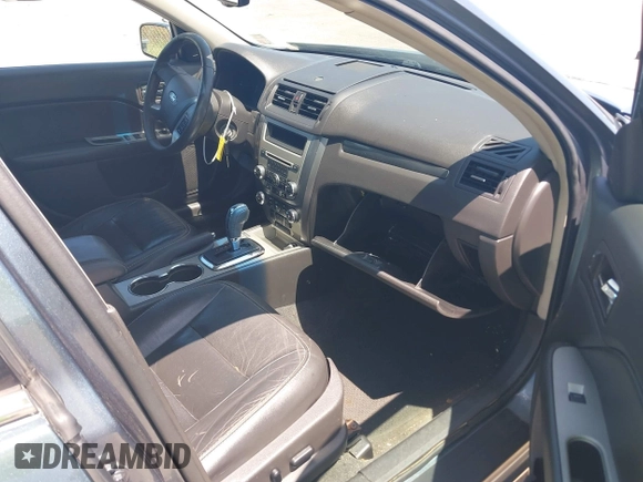 ✅ 2012 Ford Fusion SEL • VIN: 3FAHP0JA6CR235082 • Lot: 41973087. Wystawiony na IAAI z przebiegiem 154 166 mil. Bezpłatny archiwum sprzedaży aukcyjnych z USA i szczegółowy raport historii pojazdu na DreamBid. Zdjęcie 5.