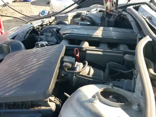 ✅ 2004 BMW 3 Series 325Ci • VIN: WBABW33404PL26897 • Lot: 41007643. Wystawiony na IAAI z przebiegiem 139 206 mil. Bezpłatny archiwum sprzedaży aukcyjnych z USA i szczegółowy raport historii pojazdu na DreamBid. Zdjęcie 23.