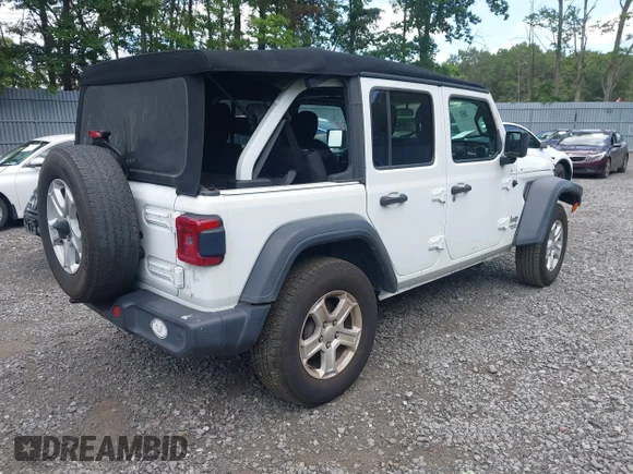 ✅ 2020 Jeep Wrangler Unlimited Freedom • VIN: 1C4HJXDG0LW331548 • Lot: 42749129. Wystawiony na IAAI z przebiegiem 98 703 mil. Bezpłatny archiwum sprzedaży aukcyjnych z USA i szczegółowy raport historii pojazdu na DreamBid. Zdjęcie 4.