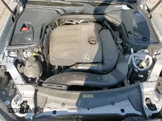 ✅ 2020 Mercedes-Benz E 350 • VIN: WDDZF8EB0LA746760 • Lot: 80678005. Wystawiony na Copart z przebiegiem 101 539 mil. Bezpłatny archiwum sprzedaży aukcyjnych z USA i szczegółowy raport historii pojazdu na DreamBid. Zdjęcie 13.