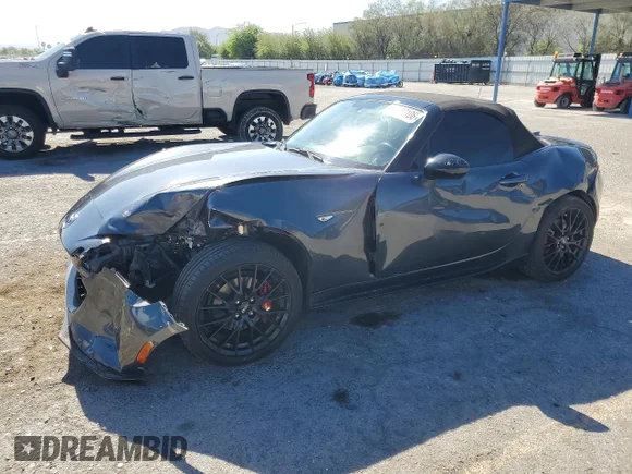 ✅ 2016 Mazda MX-5 Miata Club • VIN: JM1NDAC77G0101667 • Лот: 55757106. Опубліковано раніше на Copart з пробігом 53 179 миль. Безкоштовний доступ до архіву аукціонних продажів зі США та докладний звіт про історію автомобіля на DreamBid. Зображення 1.
