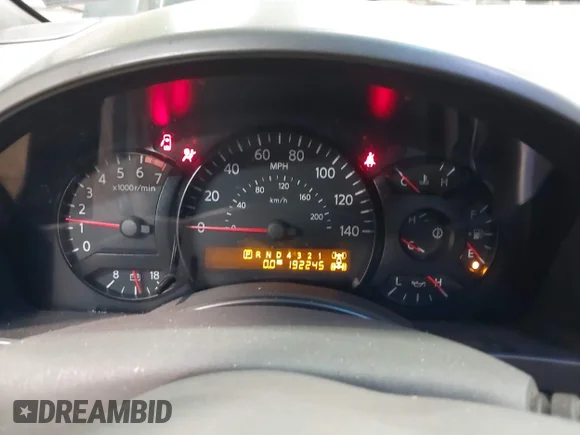 ✅ 2005 Nissan Titan LE • VIN: 1N6BA06B05N565046 • Lot: 43450163. Wystawiony na IAAI z przebiegiem 192 245 mil. Bezpłatny archiwum sprzedaży aukcyjnych z USA i szczegółowy raport historii pojazdu na DreamBid. Zdjęcie 7.