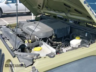 ✅ 2013 Jeep Wrangler Sport • VIN: 1C4AJWAG6DL618640 • Lot: 43073025. Wystawiony na IAAI z przebiegiem 105 434 mil. Bezpłatny archiwum sprzedaży aukcyjnych z USA i szczegółowy raport historii pojazdu na DreamBid. Zdjęcie 20.