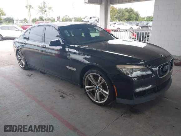 ✅ 2013 BMW 7 Series 740Li • VIN: WBAYE4C54DD137571 • Лот: 43634229. Опубликован ранее на IAAI с пробегом 165 932 миль. Бесплатный доступ к архиву аукционных продаж из США и подробный отчёт об истории автомобиля на DreamBid. Изображение 1.