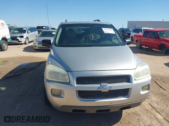 ✅ 2008 Chevrolet Uplander LS • VIN: 1GNDV23108D175587 • Lot: 45045899. Wystawiony na IAAI z przebiegiem 212 035 mil. Bezpłatny archiwum sprzedaży aukcyjnych z USA i szczegółowy raport historii pojazdu na DreamBid. Zdjęcie 6.