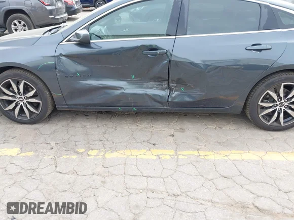 ✅ 2021 Chevrolet Malibu RS • VIN: 1G1ZG5ST4MF040097 • Lot: 44842885. Wystawiony na IAAI z przebiegiem 172 507 mil. Bezpłatny archiwum sprzedaży aukcyjnych z USA i szczegółowy raport historii pojazdu na DreamBid. Zdjęcie 6.