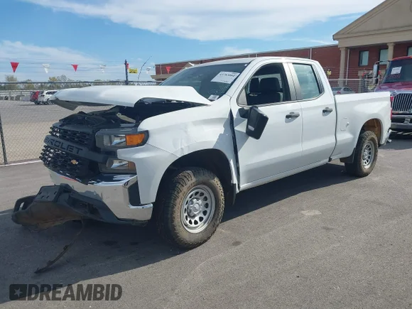 ✅ 2021 Chevrolet Silverado 1500 Work Truck • VIN: 1GCRWAEF1MZ323130 • Lot: 43783084. Wystawiony na IAAI z przebiegiem 110 705 mil. Bezpłatny archiwum sprzedaży aukcyjnych z USA i szczegółowy raport historii pojazdu na DreamBid. Zdjęcie 2.