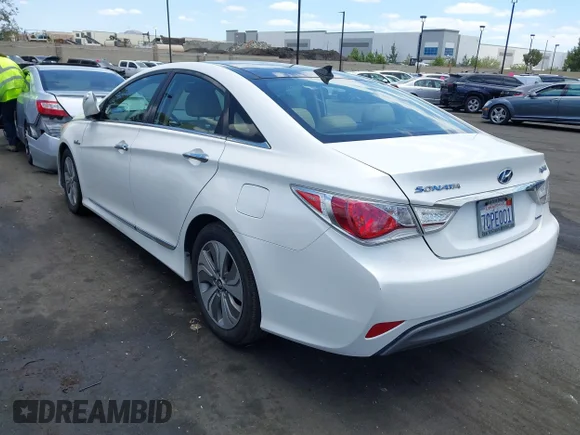 ✅ 2013 Hyundai Sonata Limited • VIN: KMHEC4A41DA069703 • Лот: 45242733. Опубліковано раніше на IAAI з пробігом 196 879 миль. Безкоштовний доступ до архіву аукціонних продажів зі США та докладний звіт про історію автомобіля на DreamBid. Зображення 3.