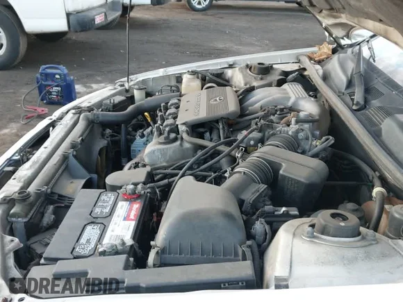 ✅ 1999 Toyota Camry LE • VIN: JT2BF28K9X0211337 • Lot: 44179230. Wystawiony na IAAI z przebiegiem 121 058 mil. Bezpłatny archiwum sprzedaży aukcyjnych z USA i szczegółowy raport historii pojazdu na DreamBid. Zdjęcie 14.