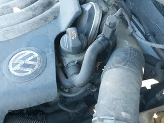 ✅ 2004 Volkswagen Golf GLS • VIN: 9BWGL61J044005154 • Lot: 43480919. Wystawiony na IAAI z przebiegiem 68 085 mil. Bezpłatny archiwum sprzedaży aukcyjnych z USA i szczegółowy raport historii pojazdu na DreamBid. Zdjęcie 13.