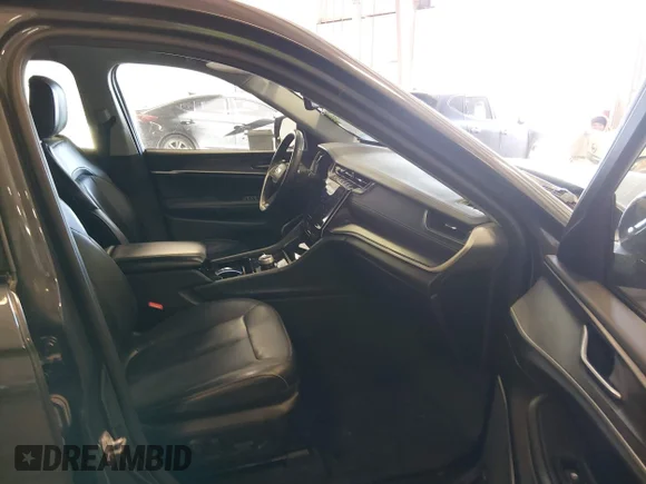✅ 2022 Jeep Grand Cherokee Limited • VIN: 1C4RJKBG0N8539012 • Lot: 44233073. Wystawiony na IAAI z przebiegiem 47 700 mil. Bezpłatny archiwum sprzedaży aukcyjnych z USA i szczegółowy raport historii pojazdu na DreamBid. Zdjęcie 5.
