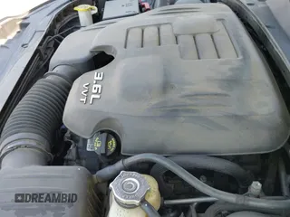 ✅ 2017 Chrysler 300 C • VIN: 2C3CCAKG7HH637483 • Lot: 42571042. Wystawiony na IAAI z przebiegiem 137 189 mil. Bezpłatny archiwum sprzedaży aukcyjnych z USA i szczegółowy raport historii pojazdu na DreamBid. Zdjęcie 19.