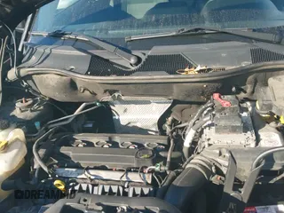 ✅ 2017 Jeep Patriot Sport • VIN: 1C4NJPBA4HD122835 • Lot: 43517121. Listed on IAAI with 158,484 mi. Free auction sales archive from the USA and detailed vehicle history report at DreamBid. Image 19.