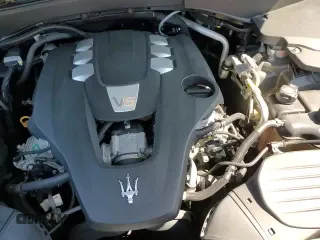 ✅ 2017 Maserati Levante • VIN: ZN661XUL2HX207320 • Lot: 58057625. Wystawiony na Copart z przebiegiem 30 837 mil. Bezpłatny archiwum sprzedaży aukcyjnych z USA i szczegółowy raport historii pojazdu na DreamBid. Zdjęcie 17.