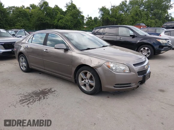 ✅ 2012 Chevrolet Malibu 2LT • VIN: 1G1ZD5E08CF301286 • Лот: 45235668. Опубликован ранее на IAAI с пробегом 135 108 миль. Бесплатный доступ к архиву аукционных продаж из США и подробный отчёт об истории автомобиля на DreamBid. Изображение 1.