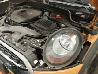 ✅ 2016 MINI Hardtop 4 Door S • VIN: WMWXU3C54G2D28337 • Lot: 41942795. Listed on IAAI with 51,189 mi. Free auction sales archive from the USA and detailed vehicle history report at DreamBid. Image 25.