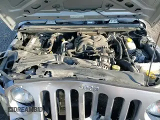 ✅ 2018 Jeep Wrangler Unlimited Sport S • VIN: 1C4BJWDG3JL834358 • Lot: 56673965. Listed on Copart with 85,977 mi. Free auction sales archive from the USA and detailed vehicle history report at DreamBid. Image 15.