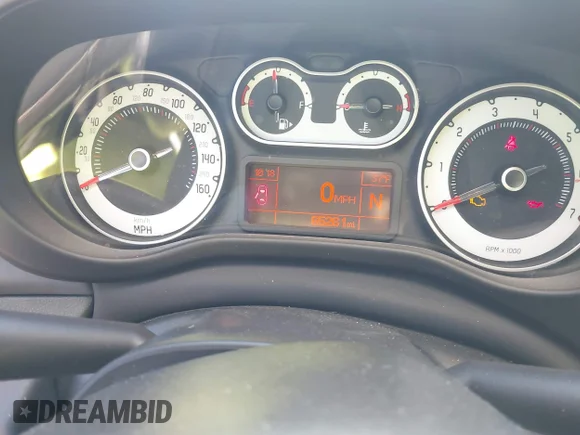 ✅ 2015 FIAT 500L Lounge • VIN: ZFBCFACH4FZ033352 • Лот: 43944954. Опубліковано раніше на IAAI з пробігом 65 261 миль. Безкоштовний доступ до архіву аукціонних продажів зі США та докладний звіт про історію автомобіля на DreamBid. Зображення 7.