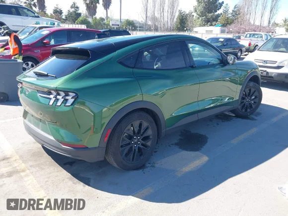 ✅ 2025 Ford Mustang Mach-E Select • VIN: 3FMTK1S58SMA30431 • Lot: 44491140. Wystawiony na IAAI z przebiegiem 19 677 mil. Bezpłatny archiwum sprzedaży aukcyjnych z USA i szczegółowy raport historii pojazdu na DreamBid. Zdjęcie 4.