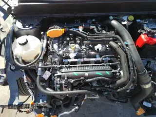 ✅ 2025 Ford Maverick XL • VIN: 3FTTW8BA4SRB17826 • Lot: 82504905. Wystawiony na Copart z przebiegiem 2 430 mil. Bezpłatny archiwum sprzedaży aukcyjnych z USA i szczegółowy raport historii pojazdu na DreamBid. Zdjęcie 14.