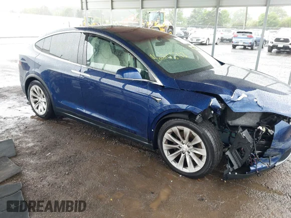 ✅ 2017 Tesla Model X 90D • VIN: 5YJXCDE24HF077183 • Лот: 42206713. Опубликован ранее на IAAI с пробегом 48 919 миль. Бесплатный доступ к архиву аукционных продаж из США и подробный отчёт об истории автомобиля на DreamBid. Изображение 1.
