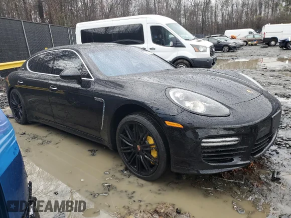 ✅ 2014 Porsche Panamera • VIN: WP0BC2A72EL077417 • Лот: 43522175. Опубліковано раніше на Copart з пробігом Не вказано. Безкоштовний доступ до архіву аукціонних продажів зі США та докладний звіт про історію автомобіля на DreamBid. Зображення 4.