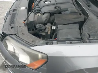 ✅ 2012 Volkswagen Passat SE • VIN: 1VWBP7A33CC092047 • Lot: 42580648. Wystawiony na IAAI z przebiegiem 111 048 mil. Bezpłatny archiwum sprzedaży aukcyjnych z USA i szczegółowy raport historii pojazdu na DreamBid. Zdjęcie 12.