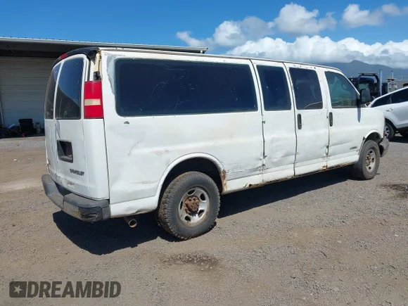 ✅ 2005 Chevrolet Express Passenger • VIN: 1GAHG39U751229341 • Лот: 45175181. Опубликован ранее на IAAI с пробегом Не указан. Бесплатный доступ к архиву аукционных продаж из США и подробный отчёт об истории автомобиля на DreamBid. Изображение 4.
