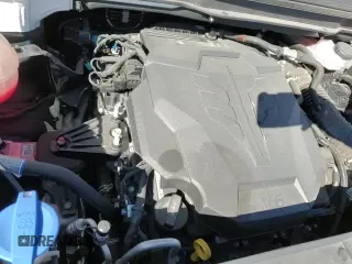 ✅ 2024 Kia Carnival SX • VIN: KNDNE5H34R6397192 • Lot: 92101885. Listed on Copart with 24,895 mi. Free auction sales archive from the USA and detailed vehicle history report at DreamBid. Image 14.