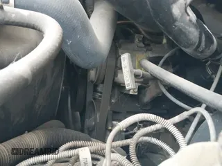 ✅ 1997 Ford Econoline Cargo • VIN: 1FDEE142XVHA83756 • Lot: 43822135. Wystawiony na IAAI z przebiegiem 51 647 mil. Bezpłatny archiwum sprzedaży aukcyjnych z USA i szczegółowy raport historii pojazdu na DreamBid. Zdjęcie 12.