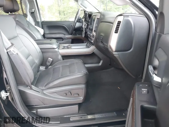 ✅ 2018 GMC Sierra 2500HD Denali • VIN: 1GT12UEG4JF232238 • Лот: 43542841. Опубліковано раніше на IAAI з пробігом 85 639 миль. Безкоштовний доступ до архіву аукціонних продажів зі США та докладний звіт про історію автомобіля на DreamBid. Зображення 5.