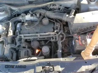 ✅ 2004 Volkswagen Golf GL • VIN: 9BWFR61J344033511 • Lot: 83909614. Listed on Copart with 176,999 mi. Free auction sales archive from the USA and detailed vehicle history report at DreamBid. Image 13.